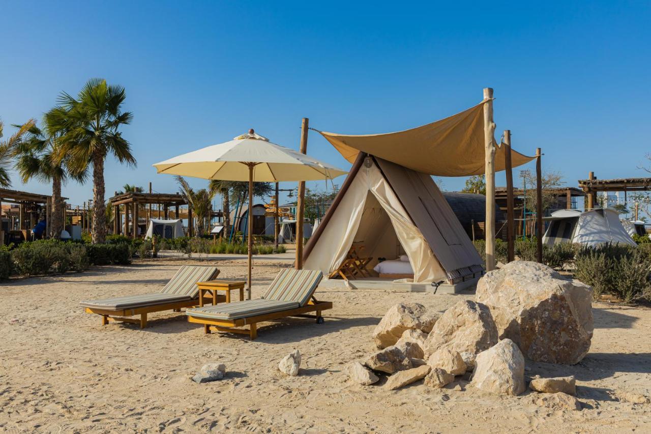 Hotel Bab Al Nojoum Hudayriyat Camp à Abou Dabi Extérieur photo