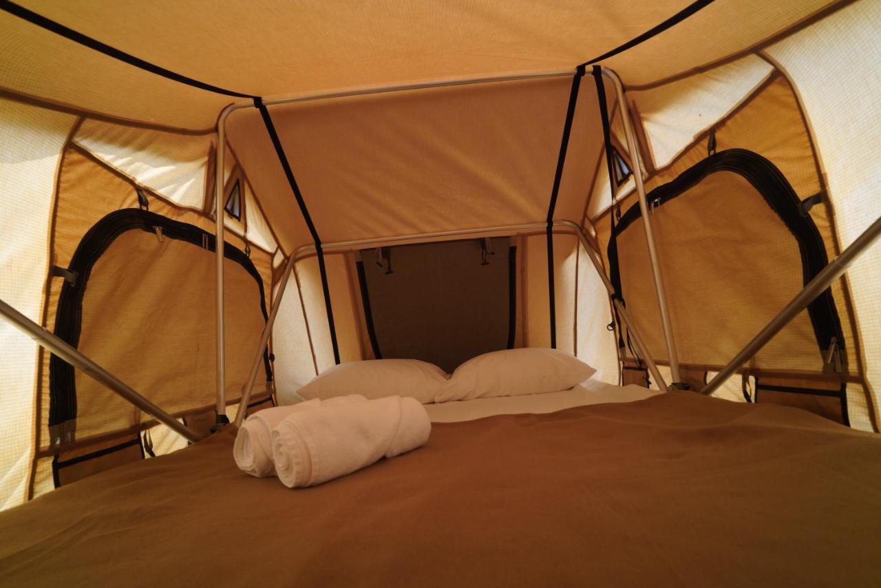 Hotel Bab Al Nojoum Hudayriyat Camp à Abou Dabi Extérieur photo