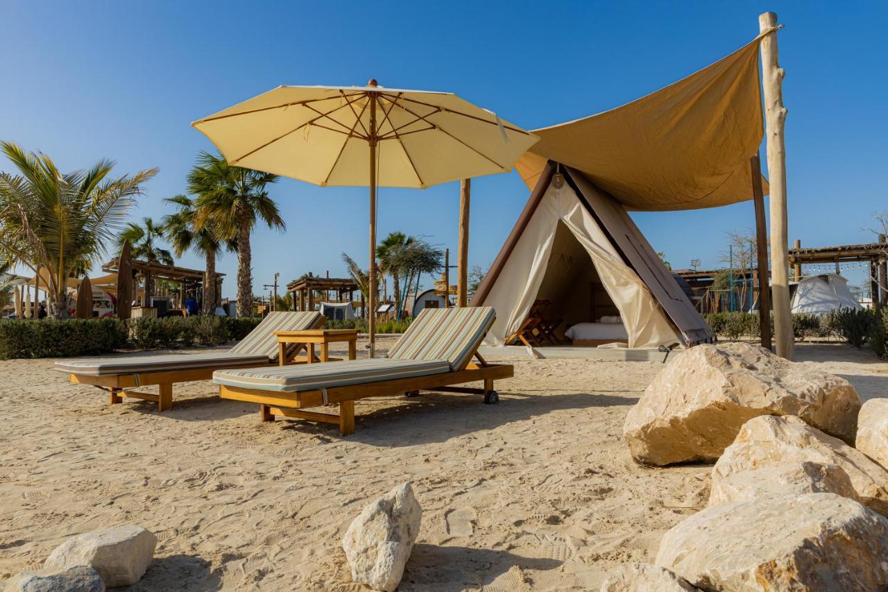 Hotel Bab Al Nojoum Hudayriyat Camp à Abou Dabi Extérieur photo