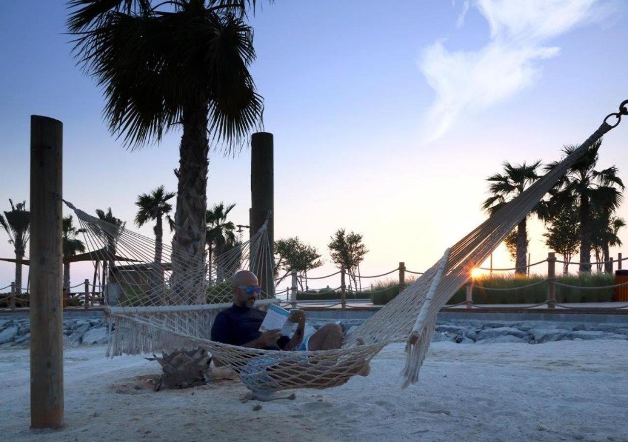 Hotel Bab Al Nojoum Hudayriyat Camp à Abou Dabi Extérieur photo