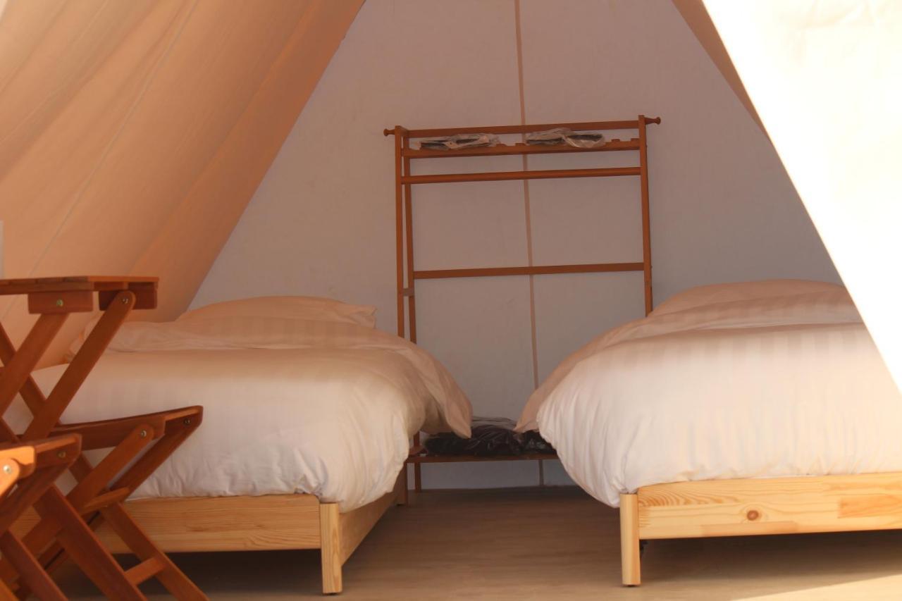 Hotel Bab Al Nojoum Hudayriyat Camp à Abou Dabi Extérieur photo